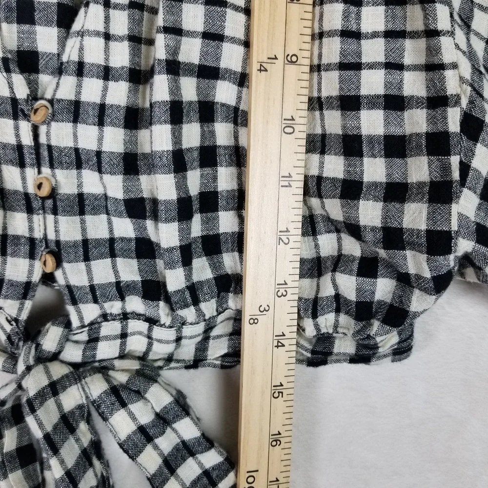 Zara Blouse Women Small Black Gingham Cropped‎ Tie Front Smocked Puff Sleeve